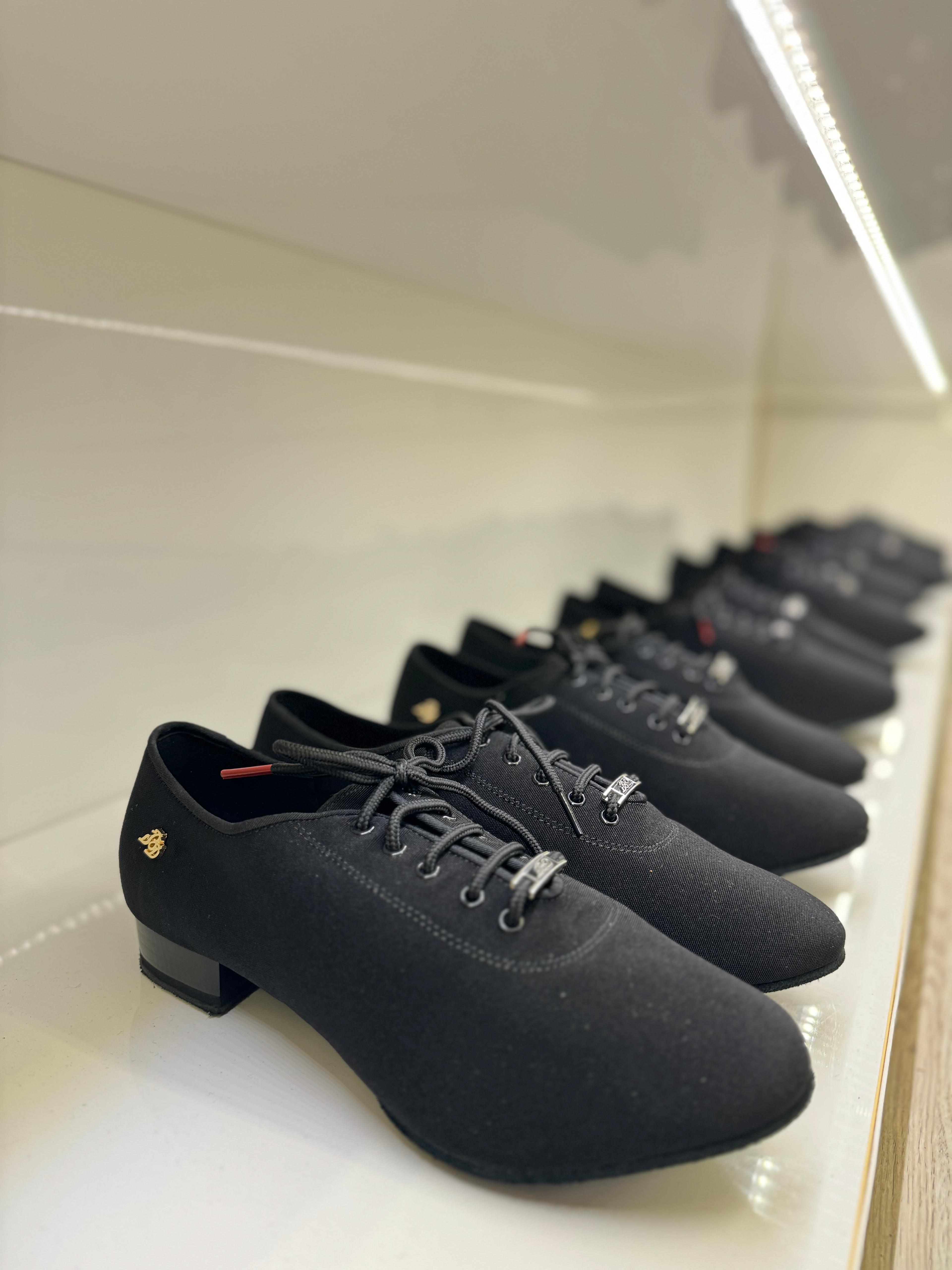 standard shoes